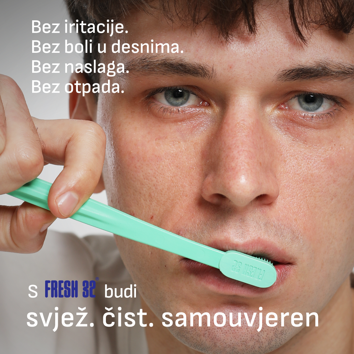 3D Bristle Dynamics™ toothbrush